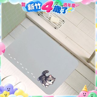 【日竹門】頂級軟式珪藻土吸水地墊-貓咪夜光(60*40cm) 尖耳灰紋