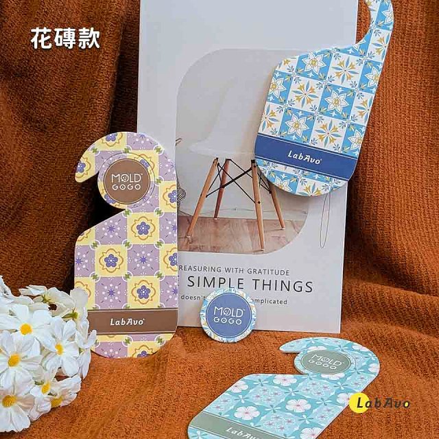 MoldGoGo防霉吊卡雙風格香氛12片組（Pantone款6片 玫瑰花香+花磚風格款6片 玫瑰花香）