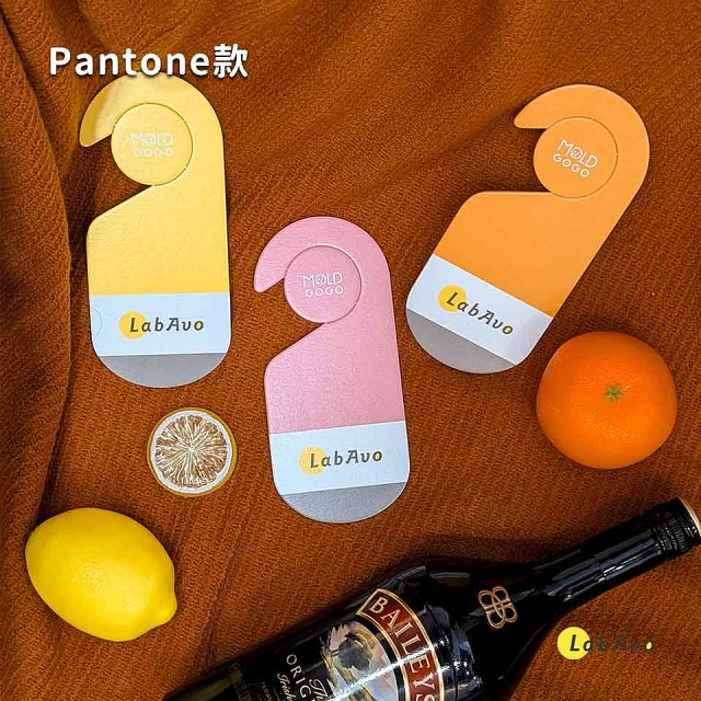 MoldGoGo防霉吊卡雙風格香氛12片組（Pantone款6片 玫瑰花香+酪梨款 6片 糖果甜香）